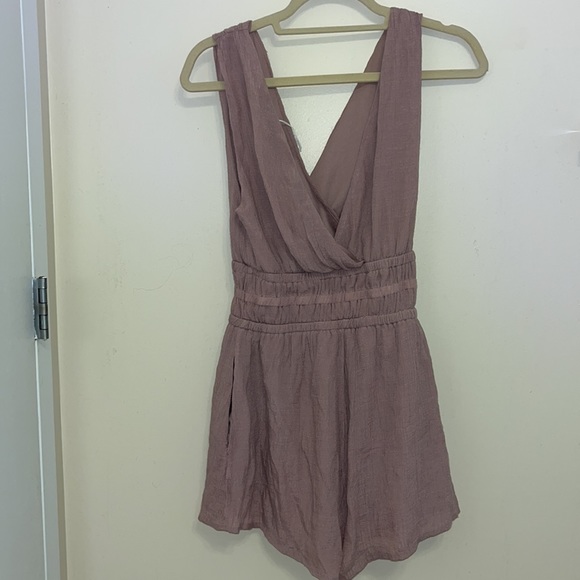 Romper - Picture 3 of 3